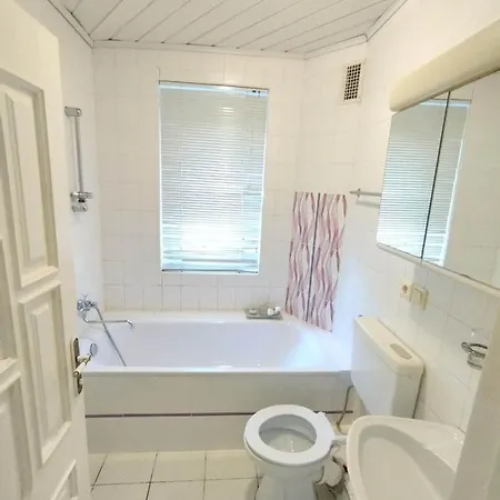 Sun Kiss Sveciu Namai Apartament Kłajpeda