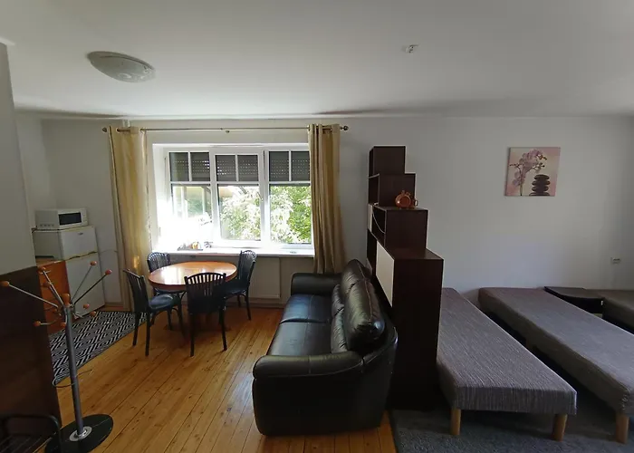 Sun Kiss Sveciu Namai Apartment *